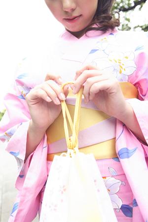 クラス全員の絆を深める！オリジナルクラTシャツ作成のススメとデザインアイデア集