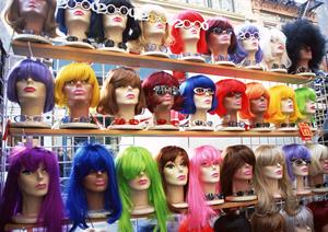 豊富なレディースカジュアルスーツサイト